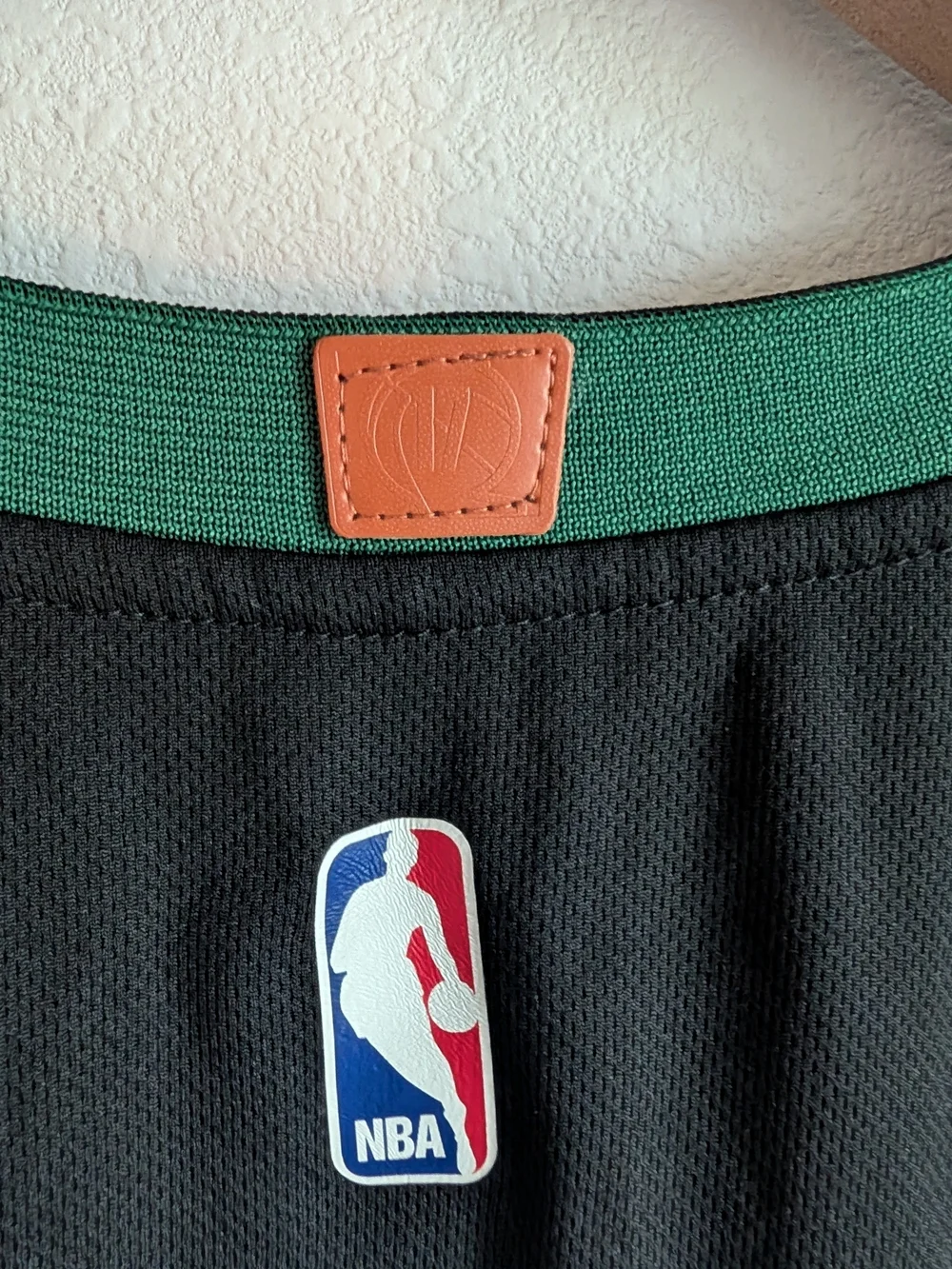 Kyrie Irving Boston Celtics Nike Swingman Jersey - Statement Edition - Black
